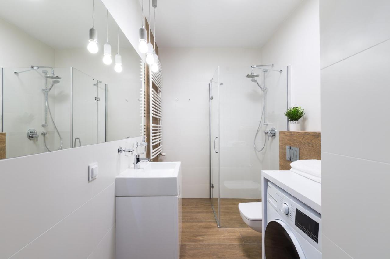 Luksusowy Apartament Przy Targach Poznań Exterior foto
